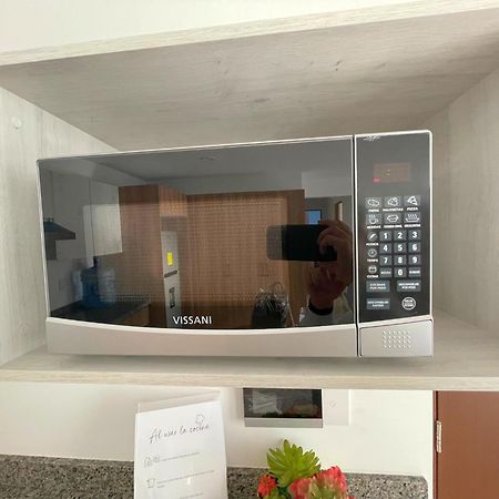 Depa Familiar Centrico Gdl Con Estacionamiento Apartment Guadalajara Ngoại thất bức ảnh