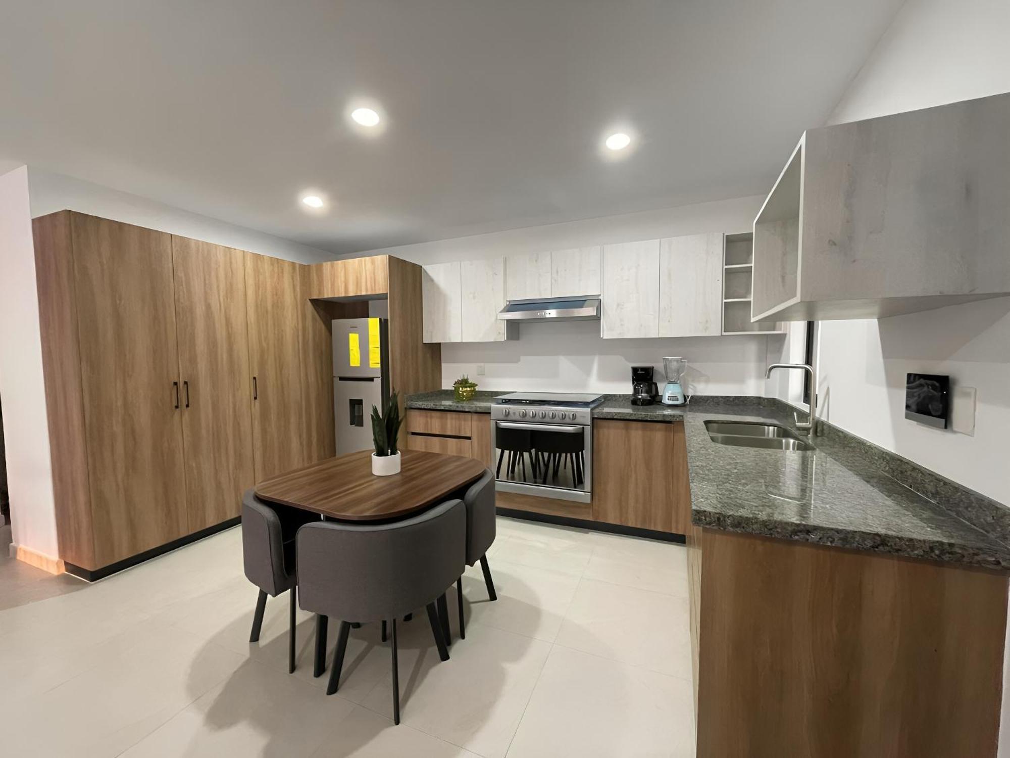 Depa Familiar Centrico Gdl Con Estacionamiento Apartment Guadalajara Ngoại thất bức ảnh