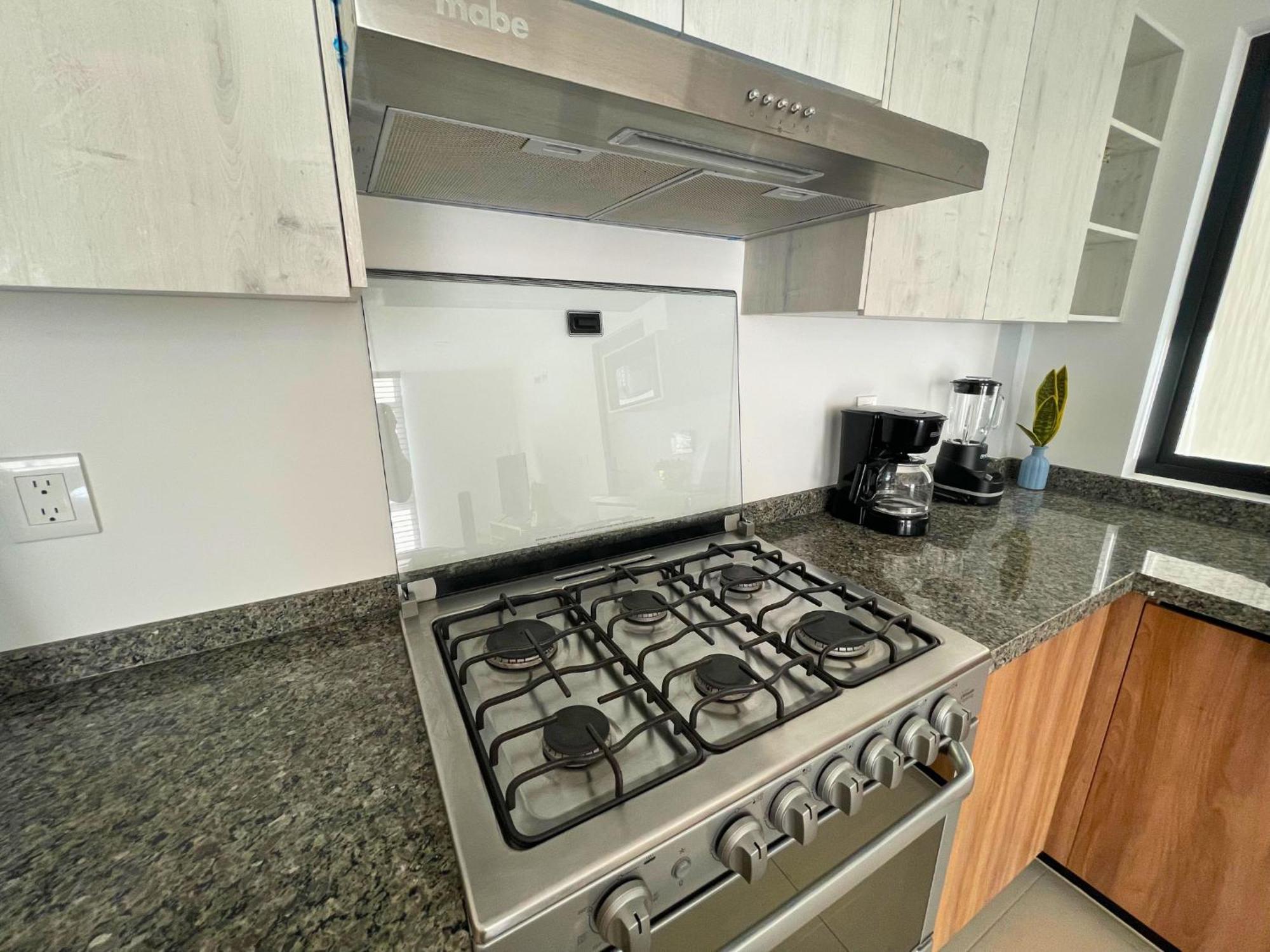 Depa Familiar Centrico Gdl Con Estacionamiento Apartment Guadalajara Ngoại thất bức ảnh